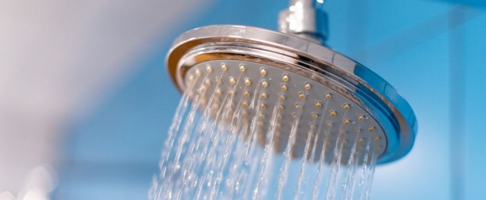 חסכון במקלחת